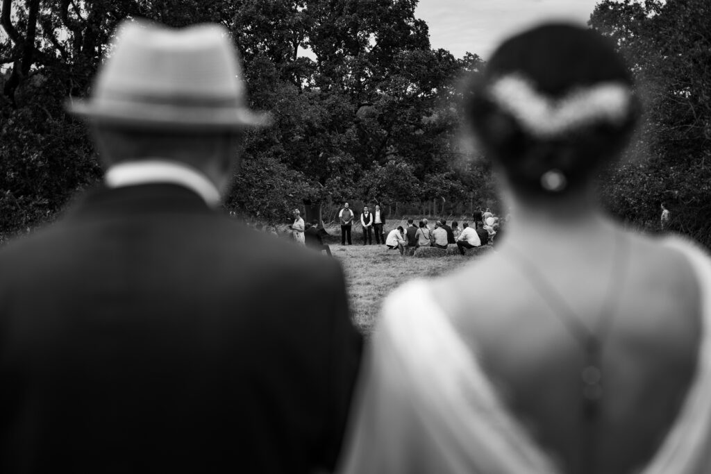 Père accompagnant la mariée